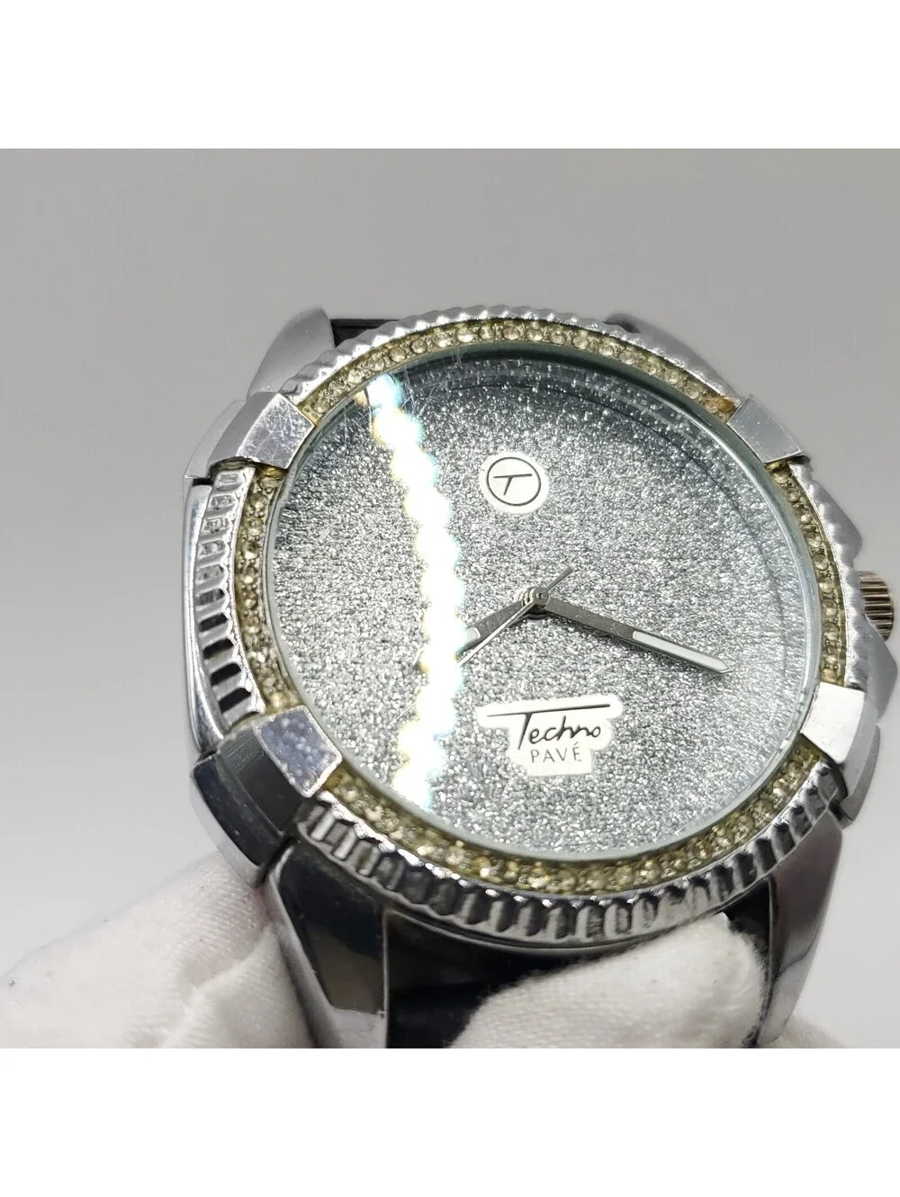 Techno Pave Mens Watch Silver Dial 45mm New Battery